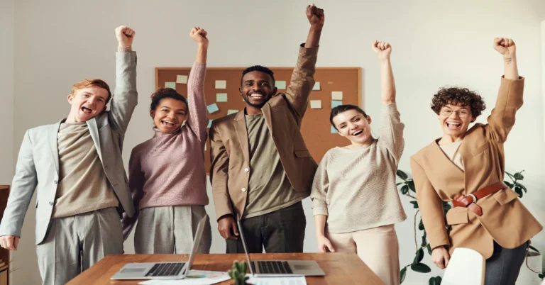 Daily Habits That Turn Ordinary People Into High Achievers