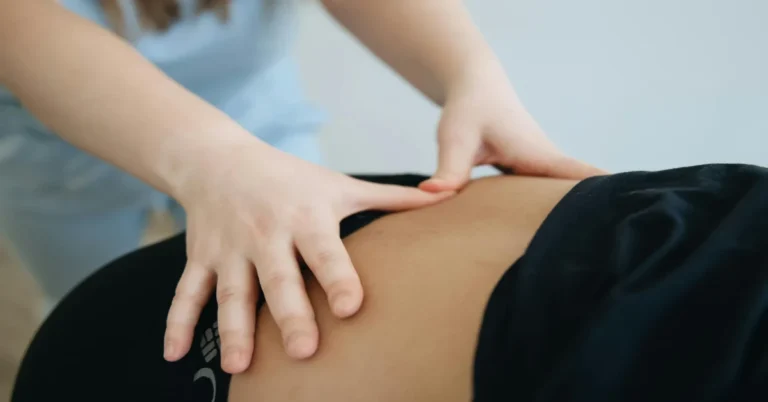 Most Americans Ignore This Back Pain Warning Sign: What You Need to Know