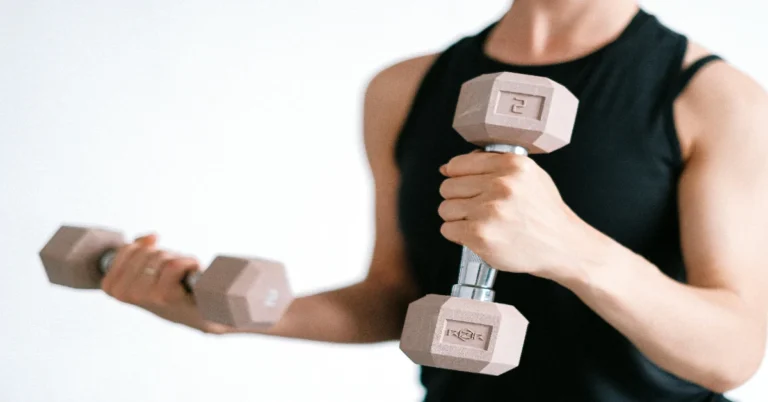 Building Muscle with Consistent Daily Exercise Habits