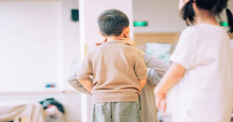 Understanding Dwarfism: Causes, Types, Diagnosis, and Living Well